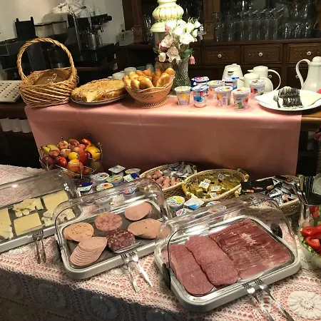 Gaestehaus Am Roemerbad Casa de hóspedes 3*